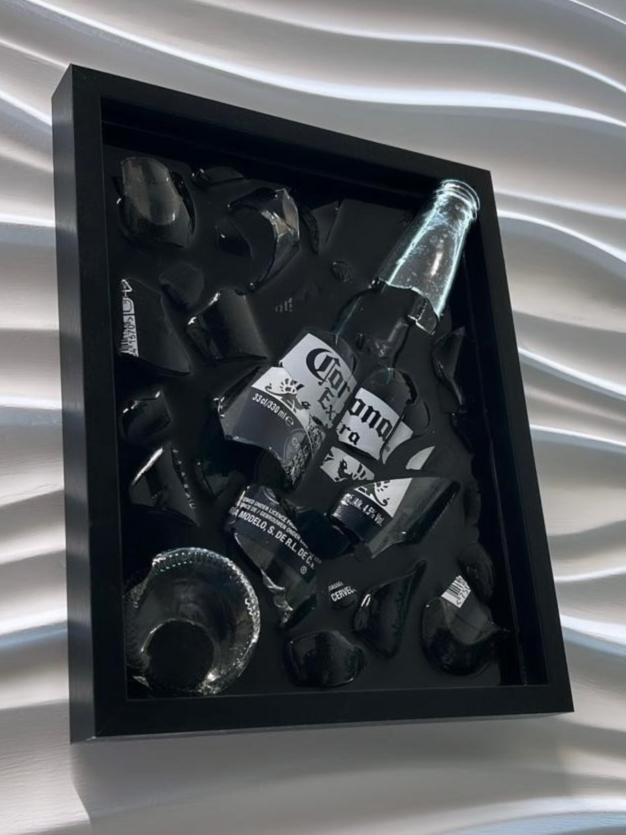 Bier Broken Bottle Art