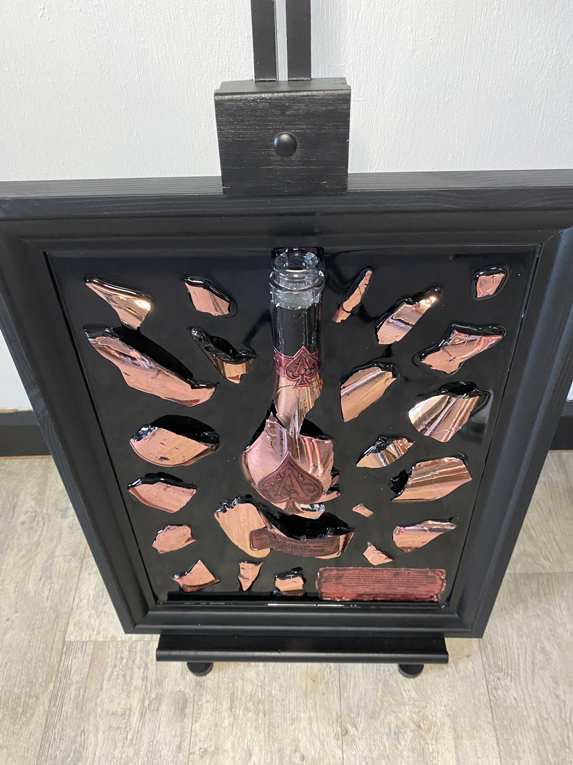 Armand de Brignac Rosé Champagne Broken Bottle Art, Framed Liquor, Schilderij