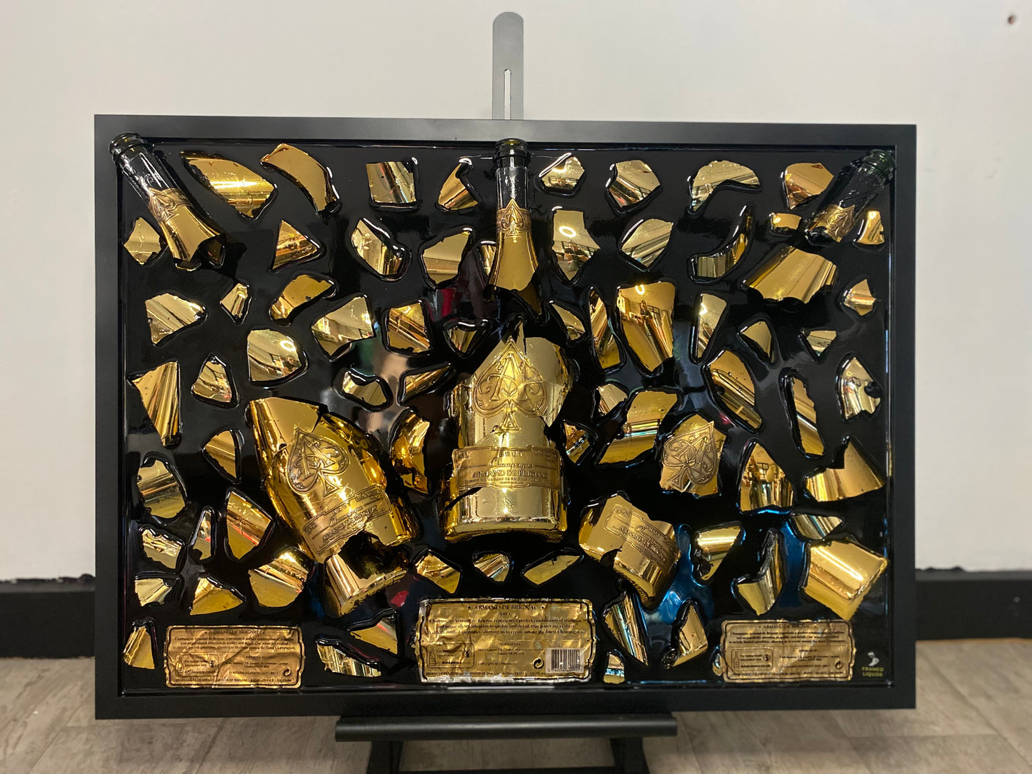 Armand de Brignac Triple Broken Bottle Art, Ace of Spades, Framed Liquor, Schilderij, Smashed Bottle Art, Flessen kunst